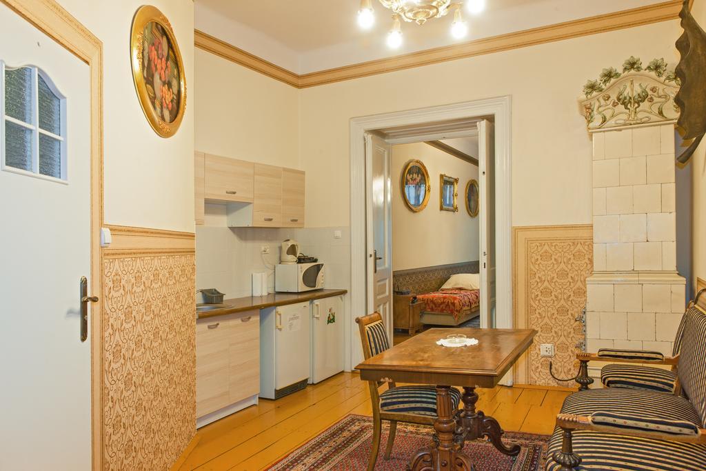 Vavelsky Apartments - Old Town Cracóvia Exterior foto