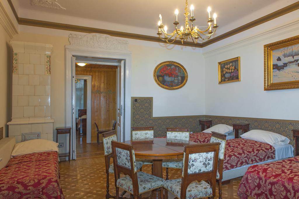 Vavelsky Apartments - Old Town Cracóvia Exterior foto